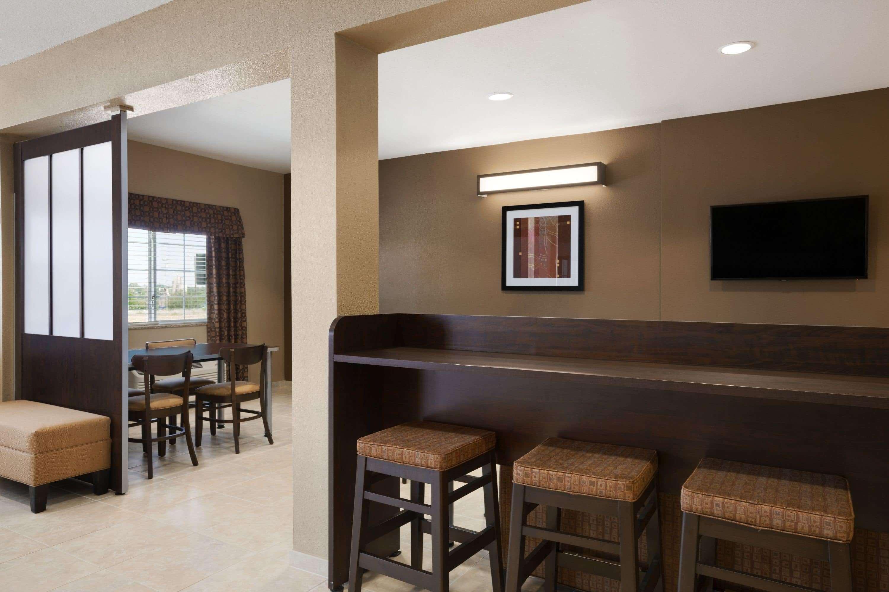 Microtel Inn & Suites Pleasanton Buitenkant foto