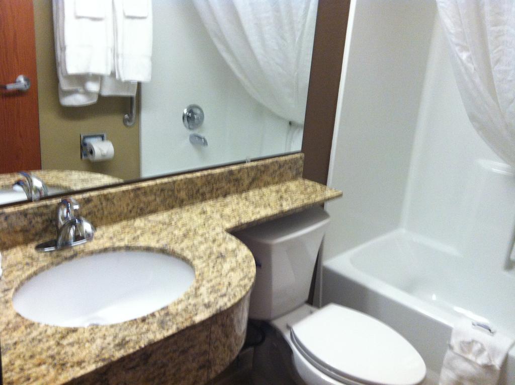 Microtel Inn & Suites Pleasanton Kamer foto